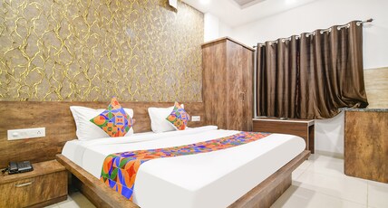 FabHotel Sage Residency Room Type - Deluxe Rooms