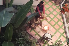 Entire Craftsman House with 2 bedrooms