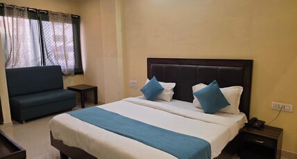 Raj Hotel By Rao Room Type - Luxury Room