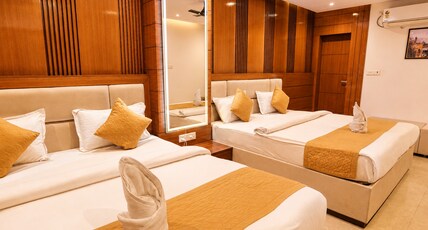 Nirmala Inn | Near Jain Ghat | Shivala Room Type - Quadruple Room with balcony |Ganga view