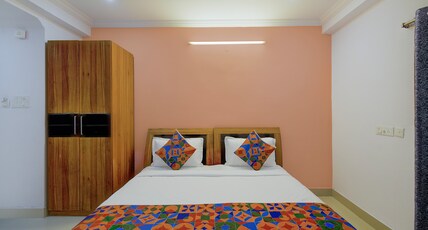 FabHotel Prestige Lake Ridge - Nr Durgam Cheruvu Lake Front Park Room Type - Deluxe Room