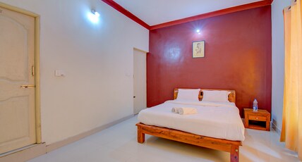 Holidayincoorg Orchid villa Room Type - Deluxe Double room with Private living room Holidayincoorg Orchid villa Room Type - Deluxe Double room with Private living room