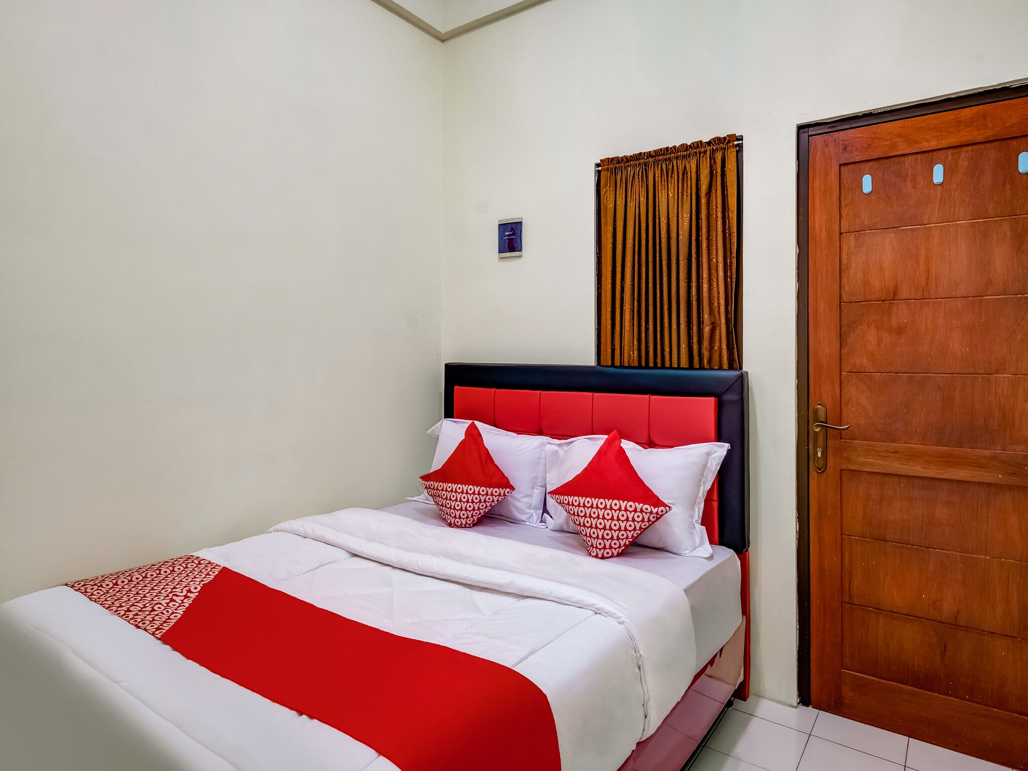 Hotel O Graha Hsc Syariah - Tap to explore photos
