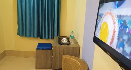 Circle Motel Room Type - Deluxe Room
