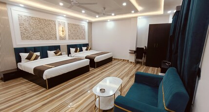 CELESTIAL INN Room Type - Family Room