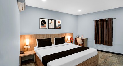 Super Townhouse Richmond MG Road Metro Formerly Richmond Residency Room Type - Deluxe