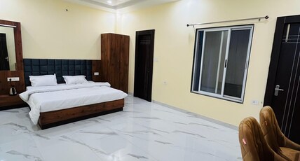 SANGAM DARSHAN Room Type - STANDARD ROOM