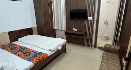 A.D Residency 800 metres from taj mahal Room Type - Deluxe Room A.D Residency 800 metres from taj mahal Room Type - Deluxe Room