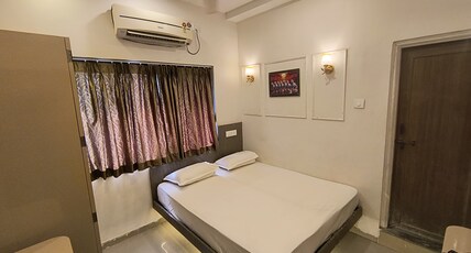 PRERNA LODGE & COTTAGE Room Type - Deluxe NoN AC Room 01