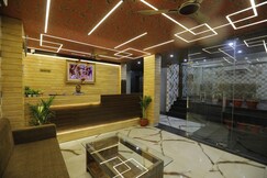 Hotel RAAS Palace - 400 Meter from Jaipur Railway Station