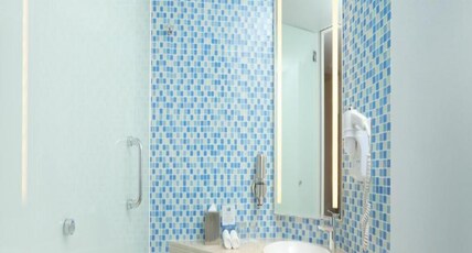 Holiday Inn Express Baruna Bali Room Type - 1 Queen Standard With Free Breakfast