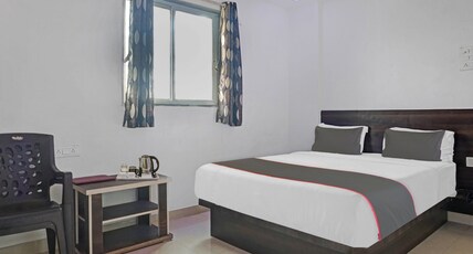 Hotel O Galaxy Hotel & Lodging Room Type - Classic