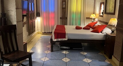 The Raj Mandir Room Type - King Suite with Balcony