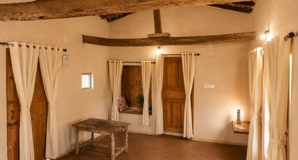 Namrta Home Stey Room Type - Namrta Home Stey