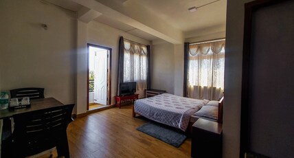 Mawdong Homes Room Type - Deluxe Room (Room 6)