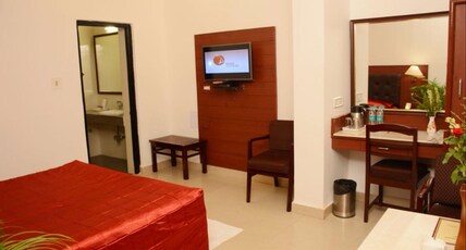 Hotel Grand Central Room Type - Deluxe Room (Air Conditioned)