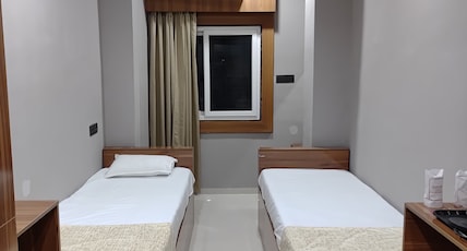 VARDHAMAN INN Room Type - Dormitory Sharing