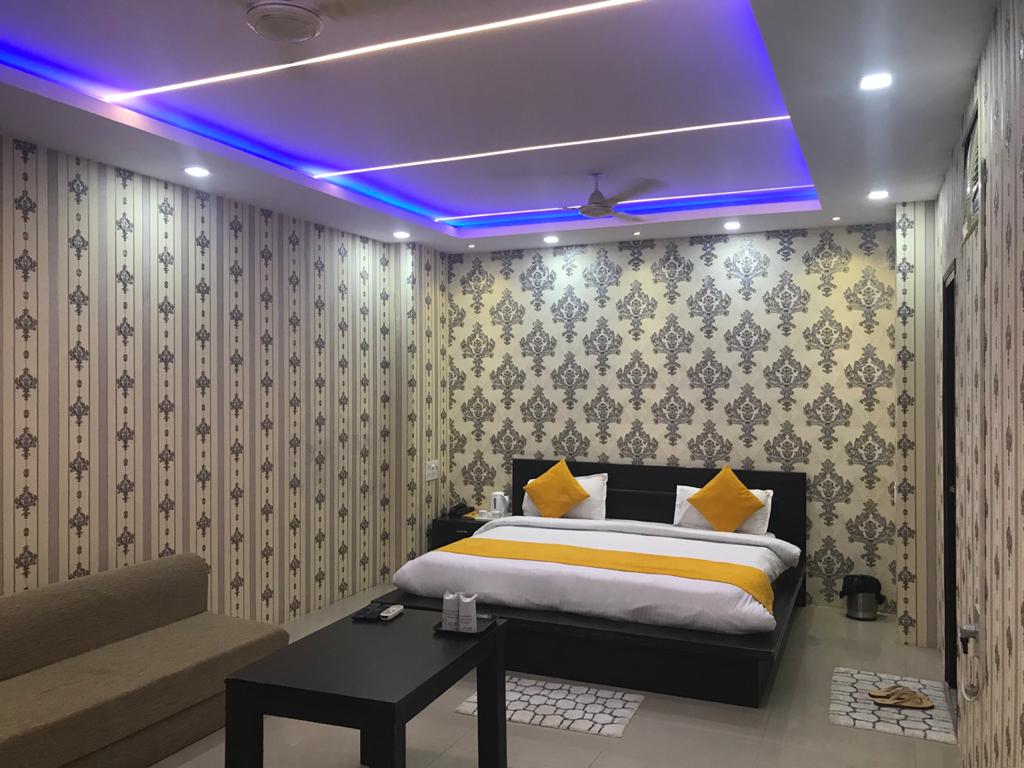 Hotel Nexus - Tap to explore photos