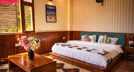 The Elevia by Fat Dad Room Type - Deluxe Double Room With Mountain View