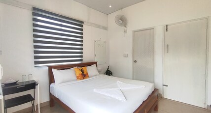 Rays of Bliss Room Type - Deluxe Garden View Room