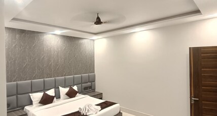 TKG INN Room Type - LUXURY STAY