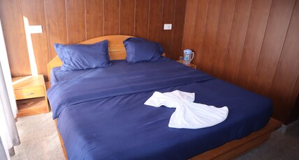 Misty Meadows Suwakholi Room Type - Double Room