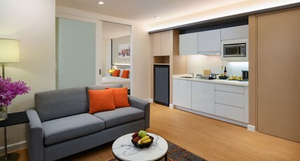 Parkroyal Suites Bangkok Room Type - Studio Premier Suite Twin