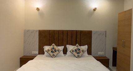Hotel Orchid Tree Room Type - Super Deluxe Room