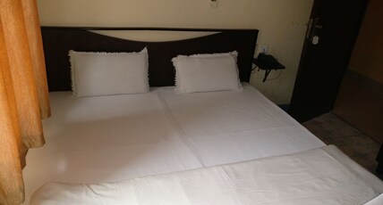 Hotel Sunshine Room Type - standard non ac  Room