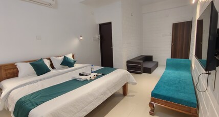 Srikrishna Paradise Room Type - SRIKRISHNA SUITE