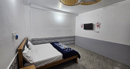 Shree Home Stay Room Type - Standard Room