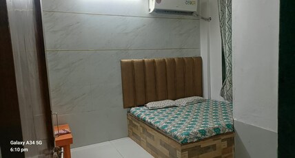 Swapnankur Farm House Room Type - Queen Bed Room
