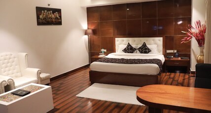 Grand Geet Hotel Room Type - Executive Room