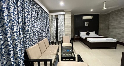 Hotel Bluemoon Room Type - Executive Room