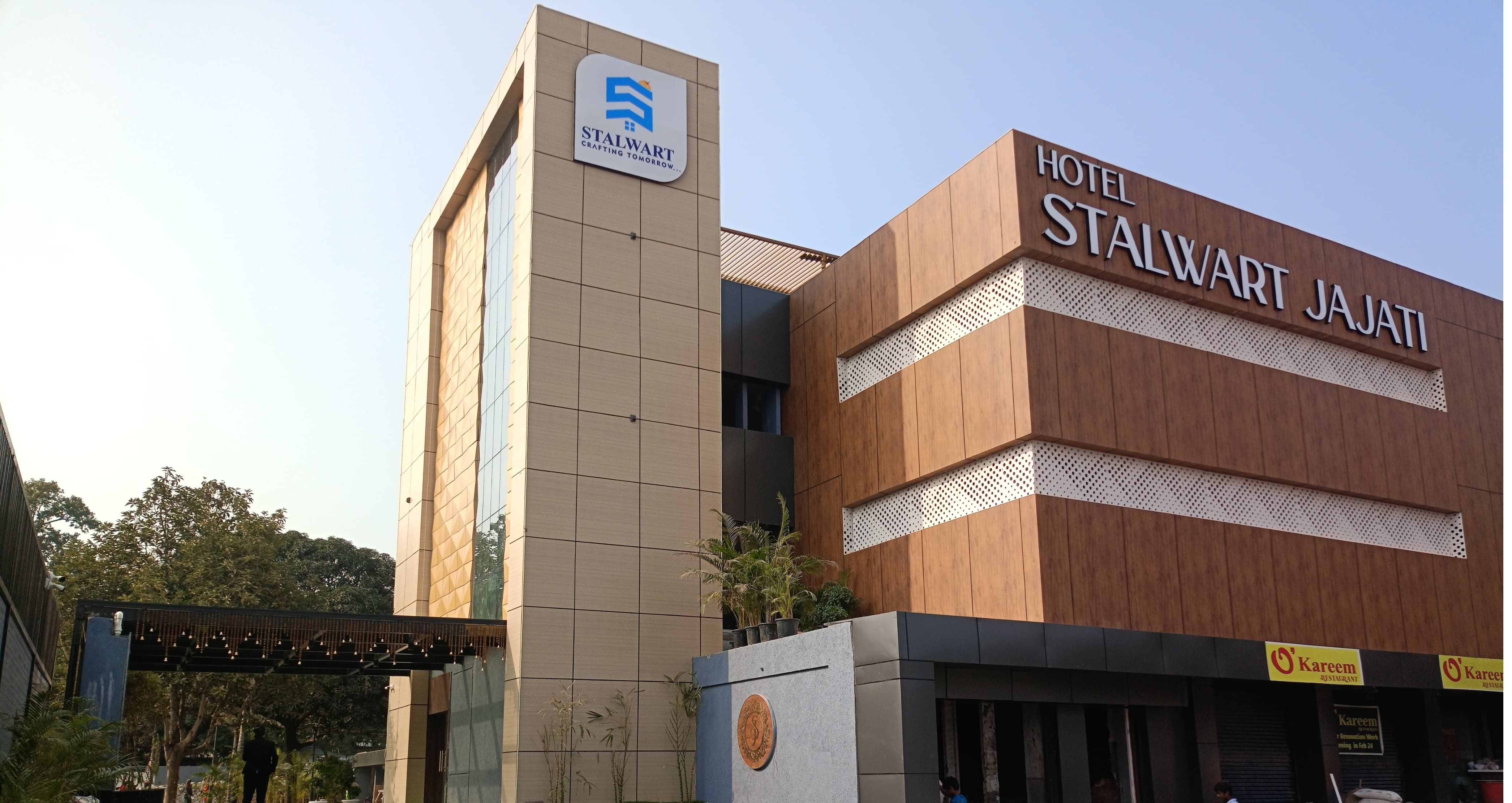 Hotel Stalwart Jajati - Tap to explore photos