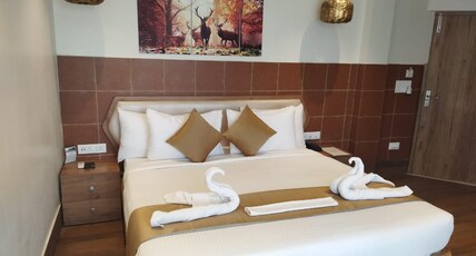 DAMODAR RIVER RETREAT Room Type - Executive Suite with River View (1st Floor) DAMODAR RIVER RETREAT Room Type - Executive Suite with River View (1st Floor)