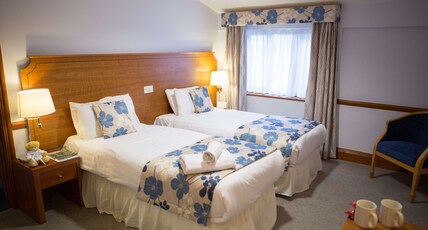 Best Western Gables Hotel Room Type - 2 Single Beds, Standard Room, Free High Speed Internet, Comfort, Non-Smoking