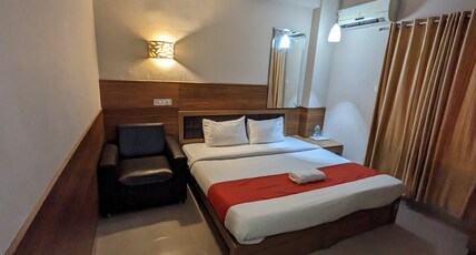 EMPIRE THE GRAND SUITES Room Type - Deluxe AC