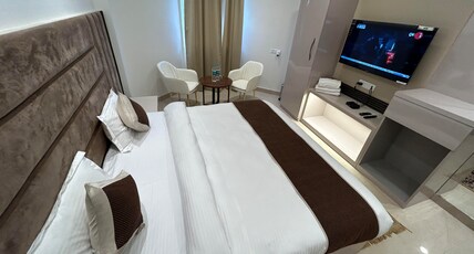 Hotel President Room Type - Deluxe Room