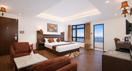 Jain Group Hotel Royal Orchid & Spa Room Type - Royal Executive Room Jain Group Hotel Royal Orchid & Spa Room Type - Royal Executive Room