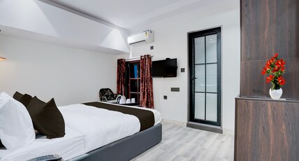Super Townhouse Karol Bagh Formerly Hotel Unistar Room Type - Classic