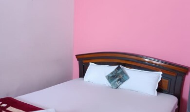 Vidya Homestay Room Type - Deluxe Room Non AC