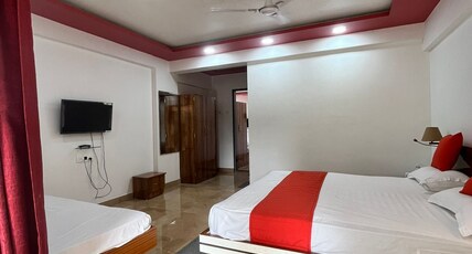 USHA RESORT Room Type - Super Deluxe (Twin Sharing)