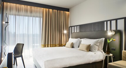 undefined Room Type - Deluxe Room Twin or Double undefined Room Type - Deluxe Room Twin or Double