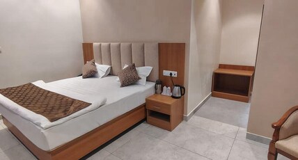 UPSTDC Rahi Tourist Bungalow, Balrampur (2 KM from Railway Station) Room Type - AC Deluxe
