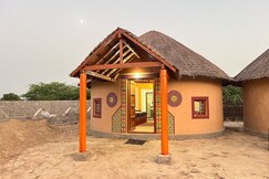 RANN KAAR VILLAGE RESORT