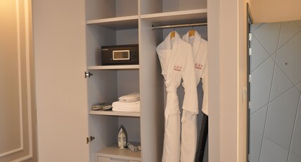 Kay Homes Villas Ras Al Khaimah Room Type - Chalet King with Balcony