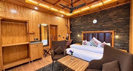 Dream Hamta cafe and Glamps Room Type - Luxury Suite With Private Jacuzzi
