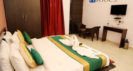 The Abodes House Room Type - Super Deluxe Room