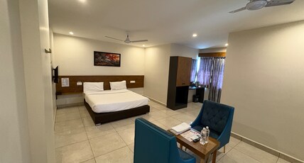 Hotel Park Varaahi Room Type - Deluxe AC Room